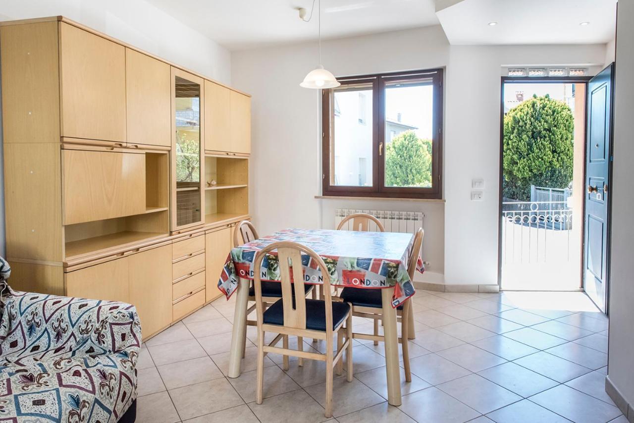 S130 - Sirolo, Deliziosa Villetta Con Terrazzo Eksteriør billede
