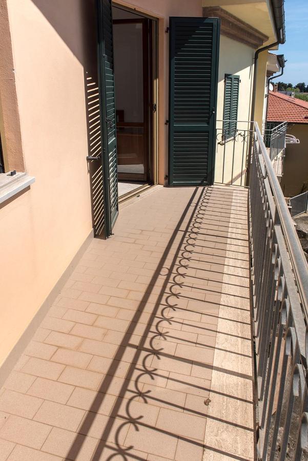 S130 - Sirolo, Deliziosa Villetta Con Terrazzo Eksteriør billede