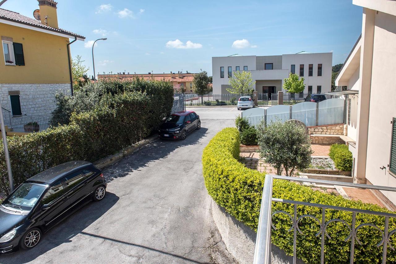S130 - Sirolo, Deliziosa Villetta Con Terrazzo Eksteriør billede